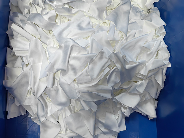 分切好的无尘布